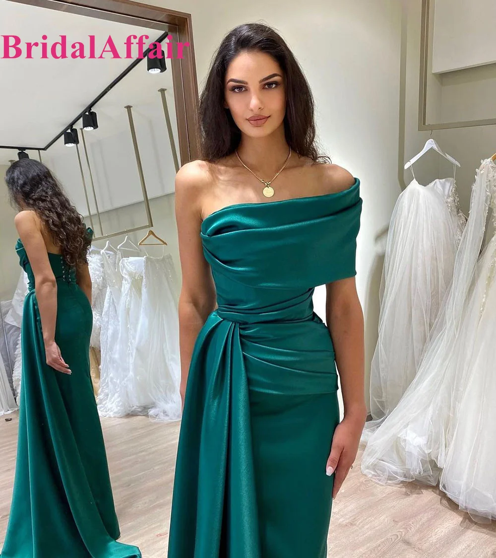 

BridalAffair, атласные платья-русалки с высоким разрезом сбоку, вечерние платья с рюшами для выпускного вечера