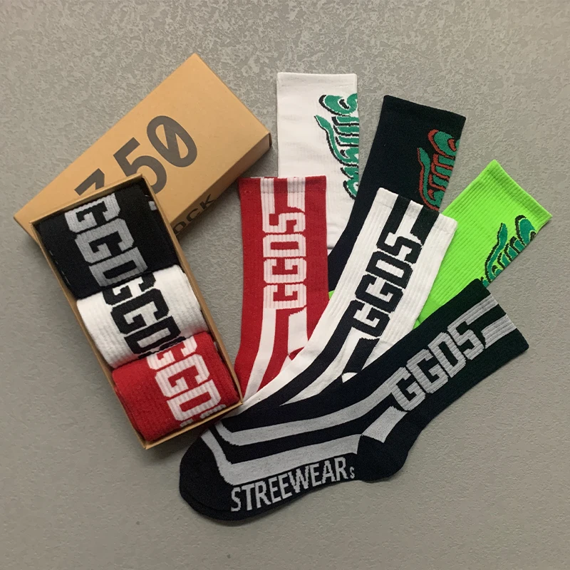 

Men's Socks 3 Pairs/Box Letter Striped Gifts For Men Cotton Harajuku Fashion Streetwear Skateboard Hip Hop Pack Stockings