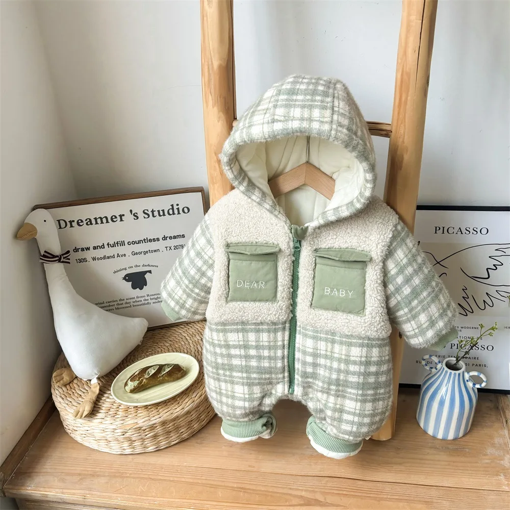 Новинка зимы 2024 детские утепленные плюшевые теплые наряды лоскутные клетчатые