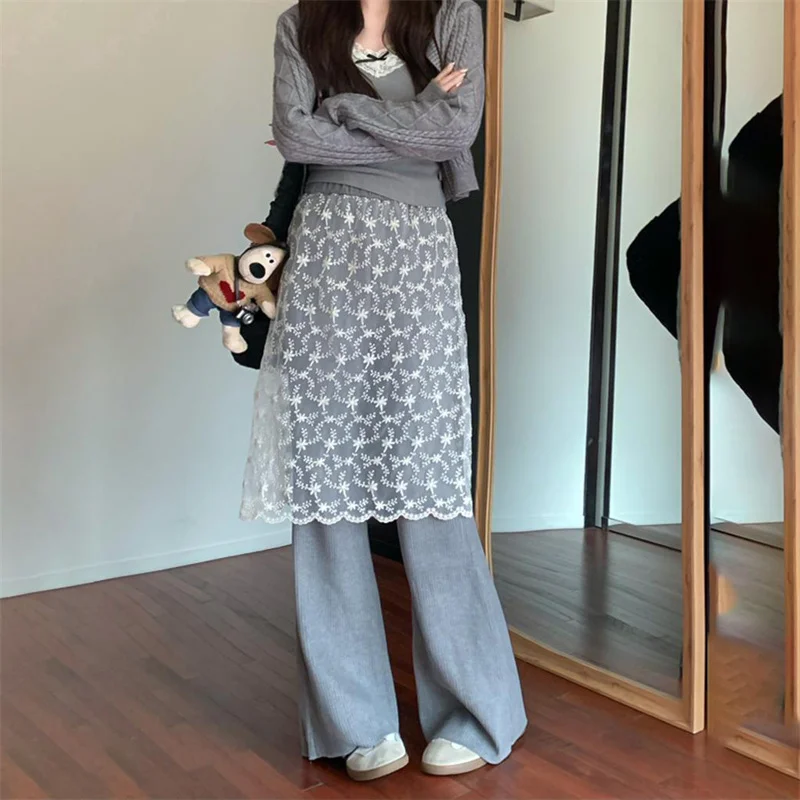 Весенне-осенние женские брюки из двух предметов новинка 2025 расклешенные с