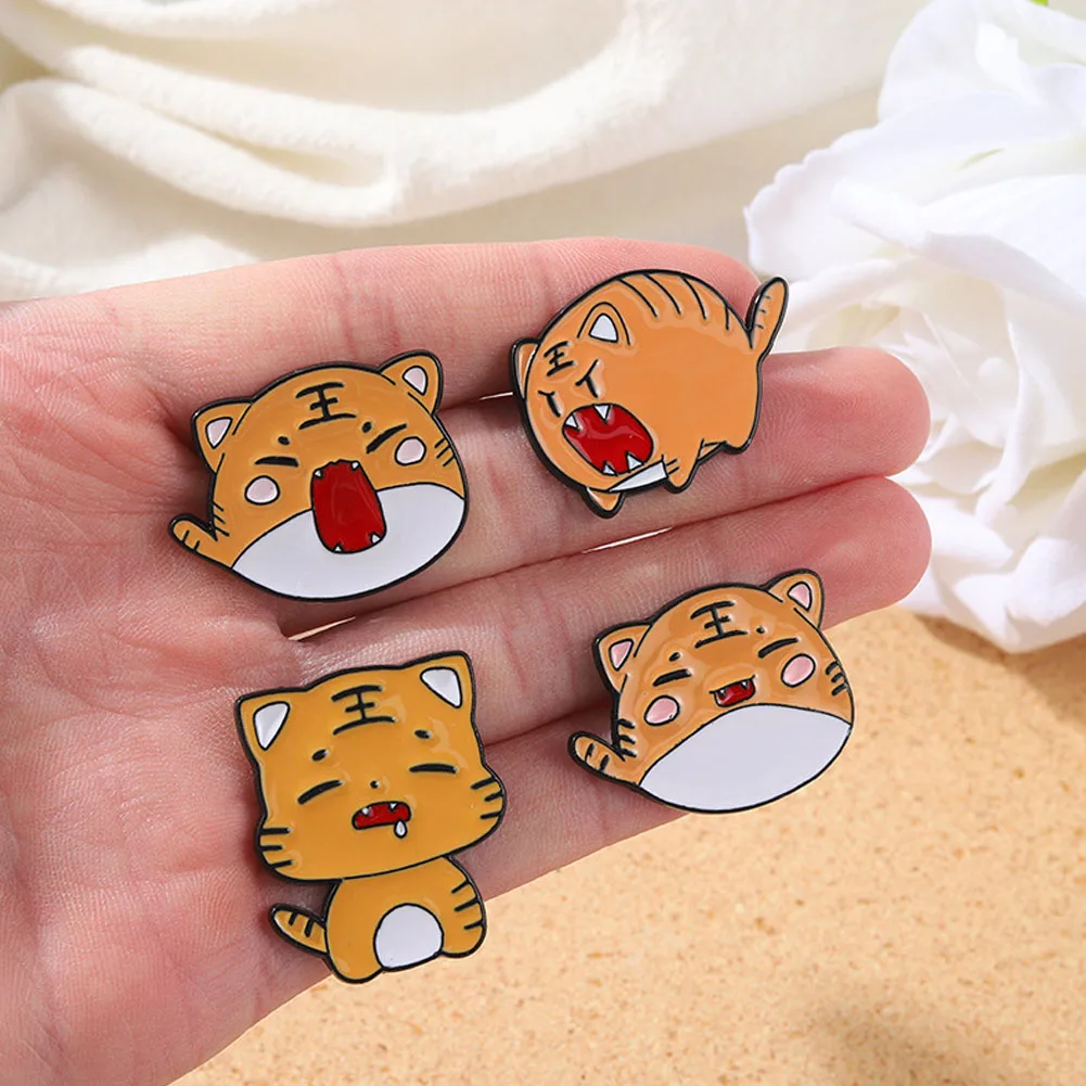Милые эмалированные броши в форме китайского новогоднего мультяшного тигра