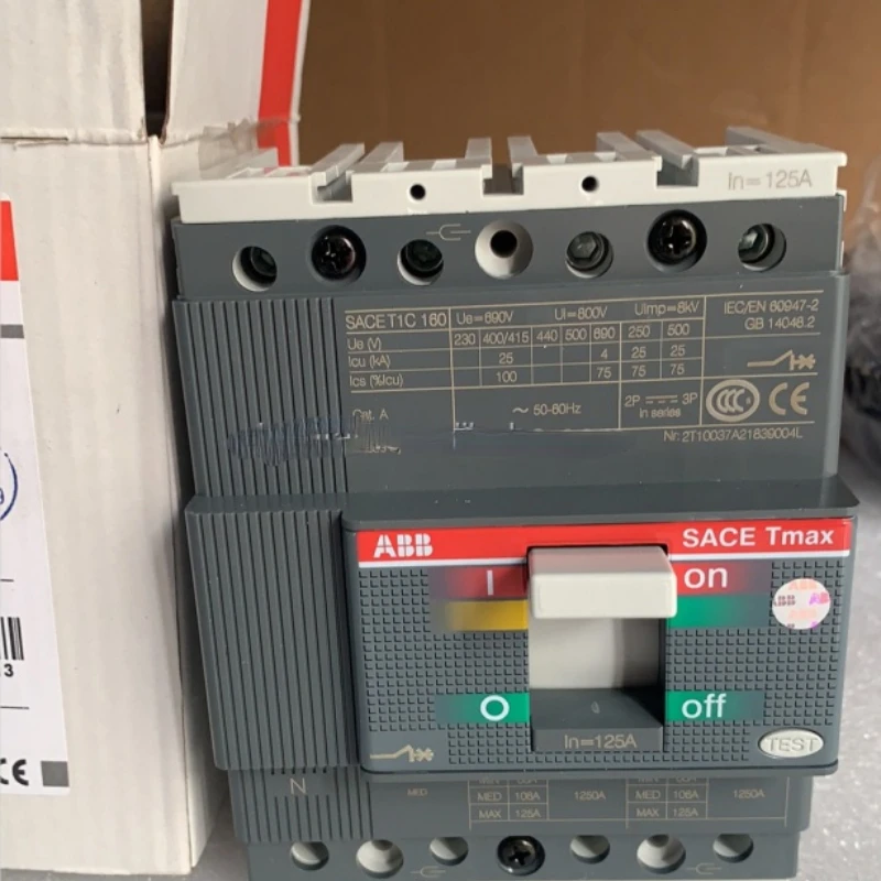 

Официальная розетка T4V250 3P TMA 100/500-1000 PMP 4P пластиковый чехол для распределения питания.