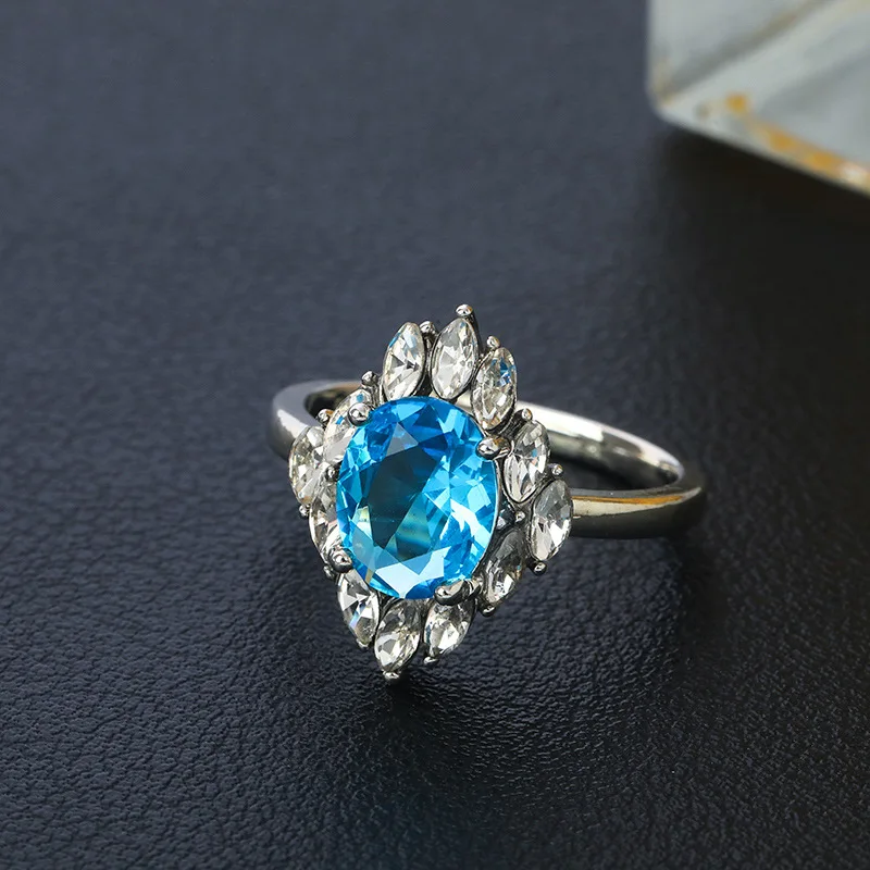 

Fashion Inlaid Blue Zircon Alloy Women's Engagement Ring