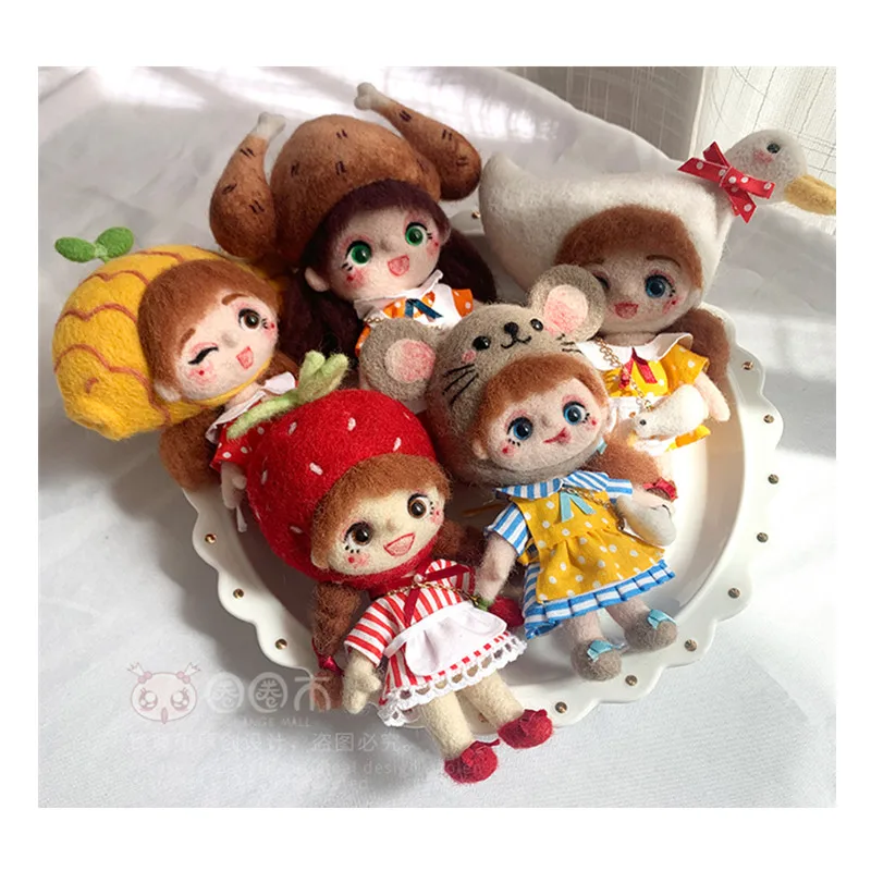 

Doll Brooch wool needlepoint kit wool felt needle felting pendant craft needlecraft DIY handmade