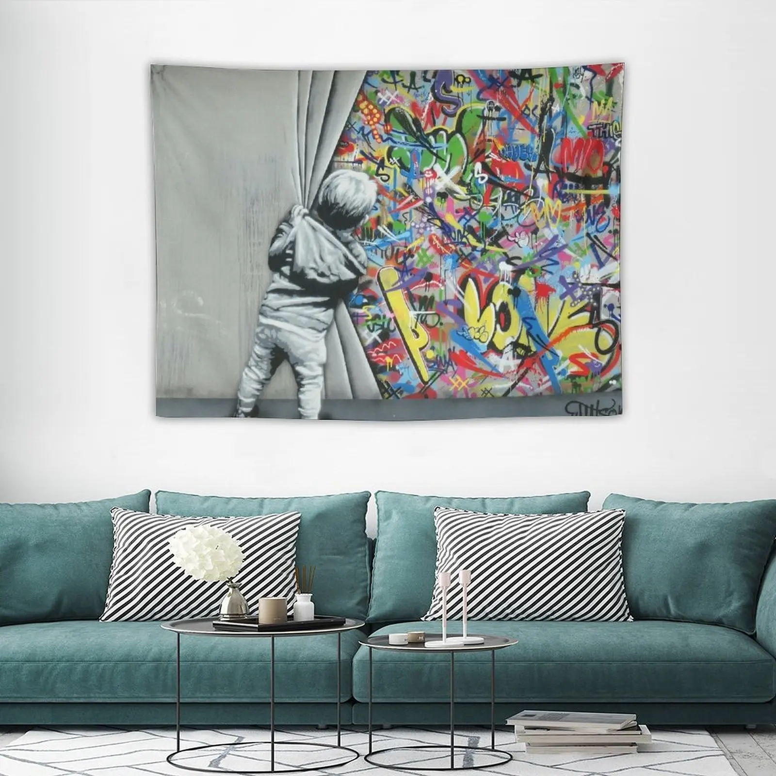 За шторкой - Martin Whatson (Wynwood Walls Edition) Гобелен Майами Украшение дома Настенное