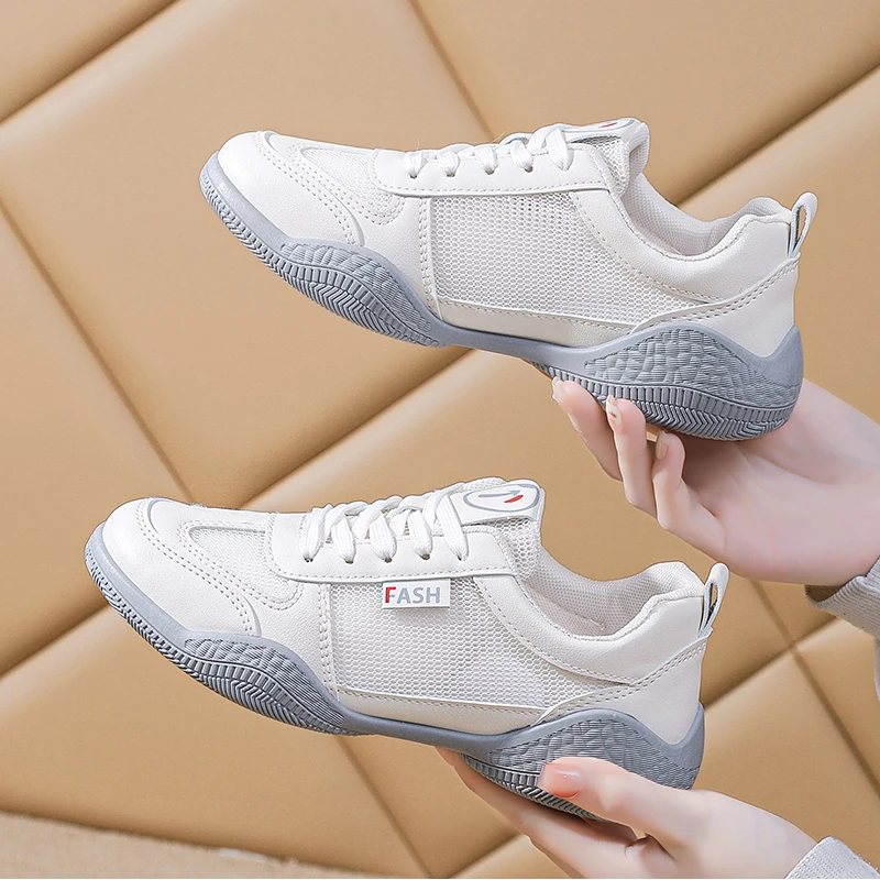 Breathable Women Vulcanized Shoes Lightweight Female Sneakers Outdoor Tennis Shoes Anti-slip Women Casual Sneakers Free Shipping