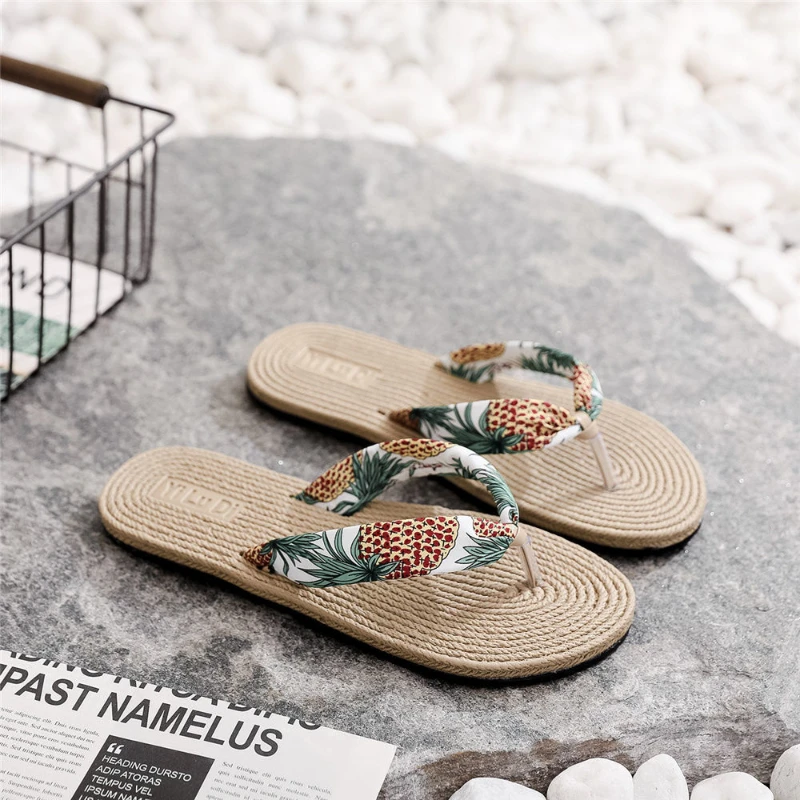 

LLUUMIU Women Simple Flip-Flop New Summer Fashion Design Weave Women Beach Flip-Flops Non-Slip Flat Ladies Outdoor Soft Slippers