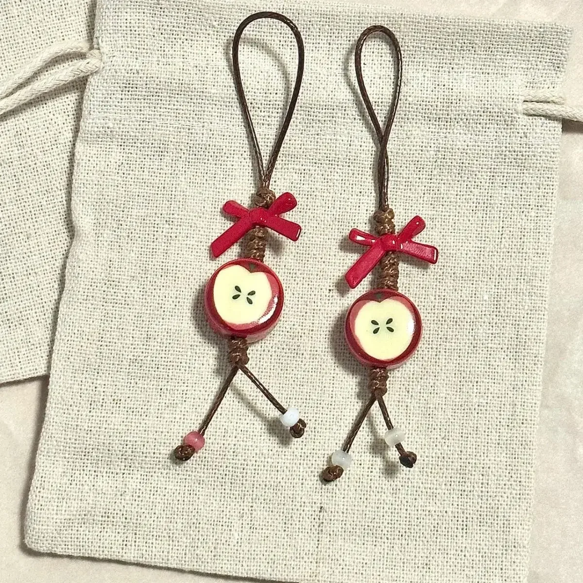 Подвеска для телефона Ручной Работы Apple Slice с ремешком Airpods лук-брелок Lanyard