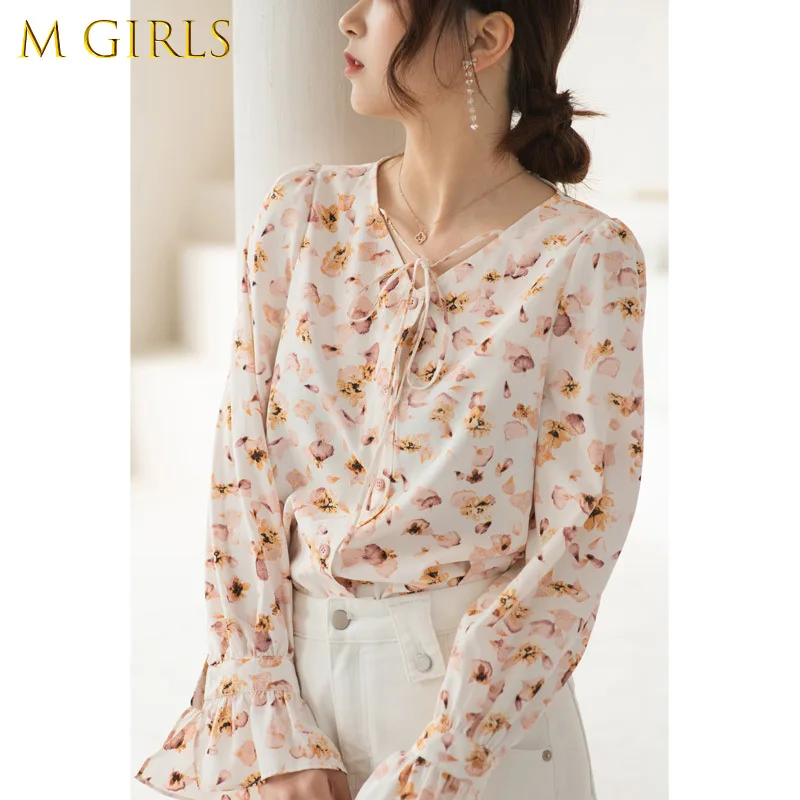 

M GIRLS 2021 Spring Blouses For Women V-Neck Long Sleeve Flora Tops Elegant Flare Sleeve Tops Female Clothing