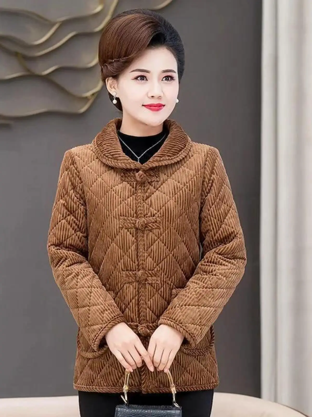 Middle-Aged and Elderly Middle-aged Women Dress Winter New Corduroy Buckle Cotton-Padded Coat Fleece-lined Long sleeve Outerw...