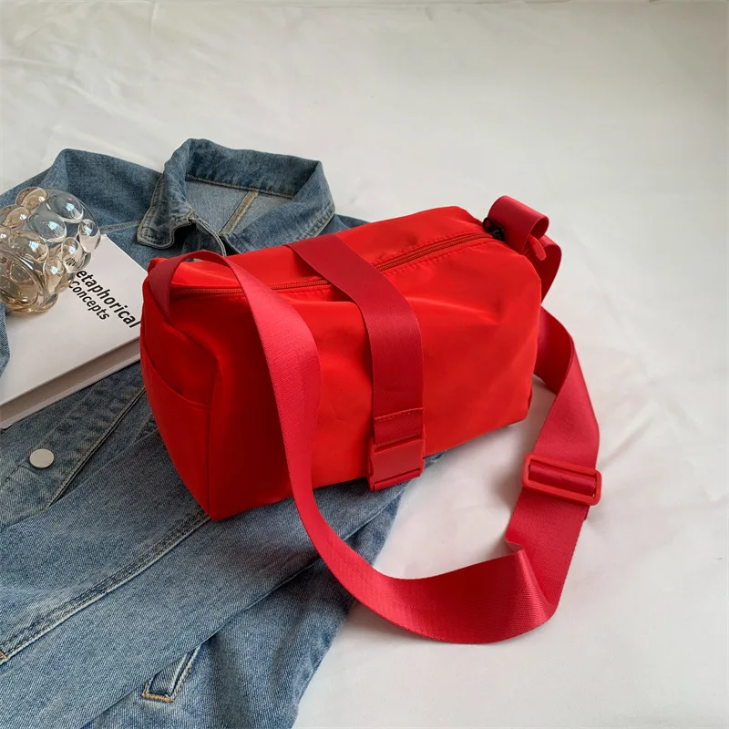

Oxford Cloth Crossbody Bag Fashion Premium Fitness Bag Women's Small Horizontal Casual Solid One Shoulder Commuter Toast Bag