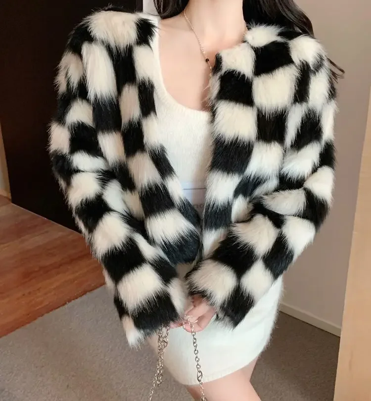 FANIECES черно-белое решетчатое женское пальто из искусственного меха элегантная