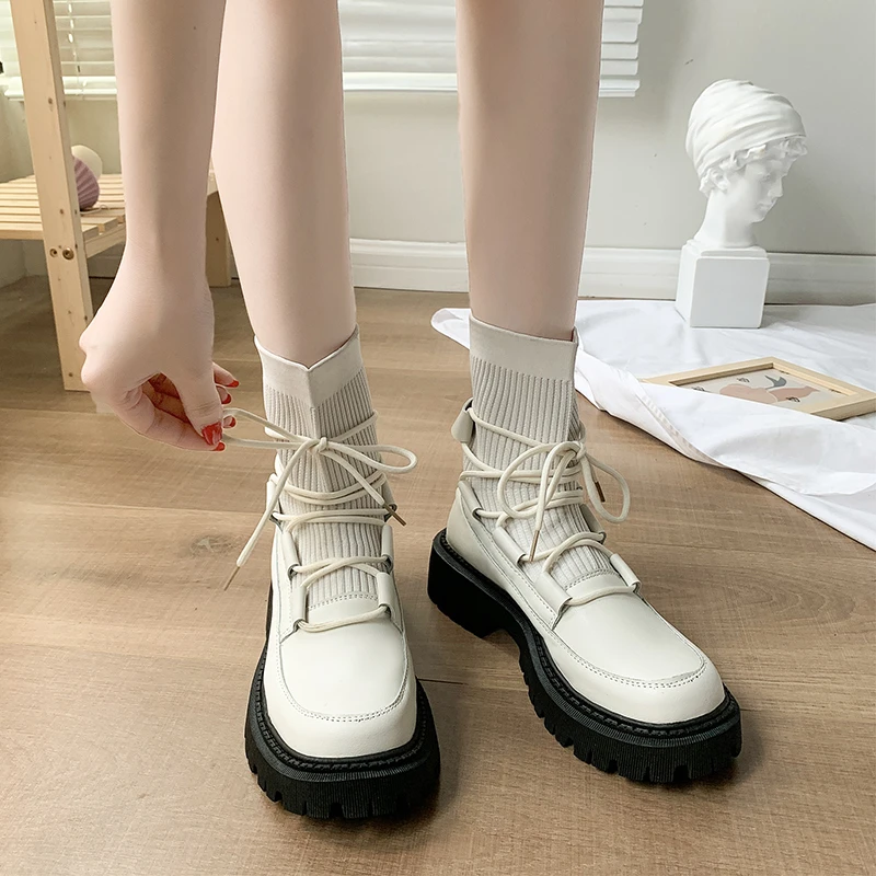 

Women Boots 2021 New Fashion Slip on Woman Boots Lace Up Woman Black Martin Boots Korean Version Round Head Short Boots