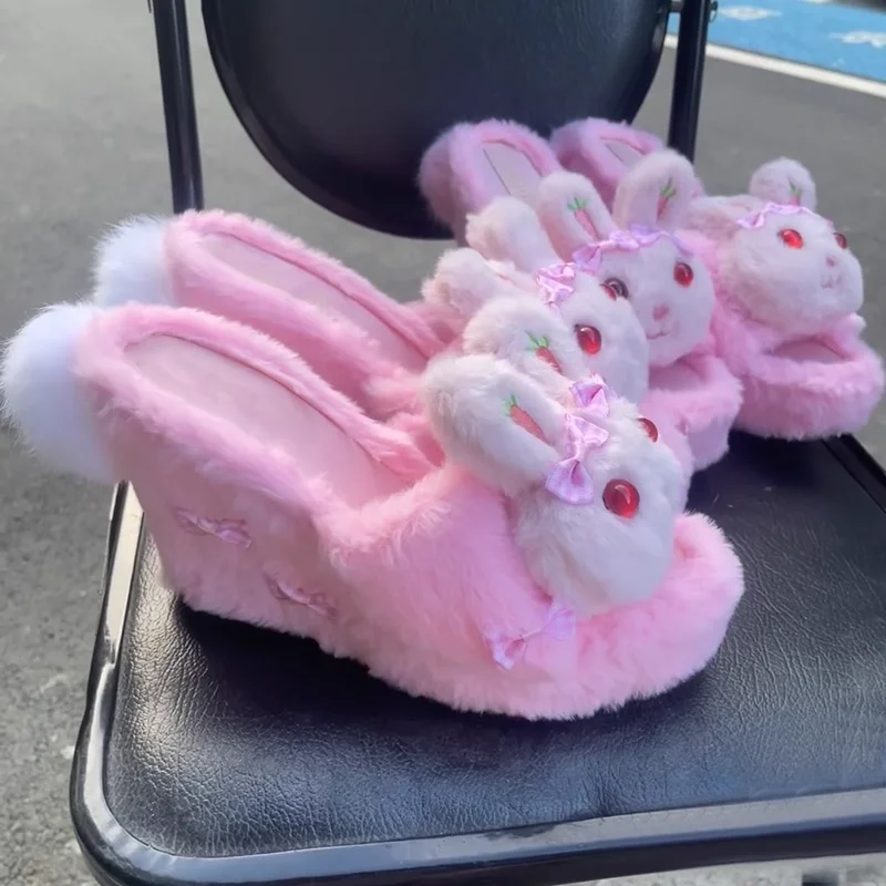 

Женские плюшевые тапочки на танкетке, розовые Шлепанцы из хлопка в стиле "Лолита", с мультяшным рисунком, с бантом, теплая женская обувь, зима 2023