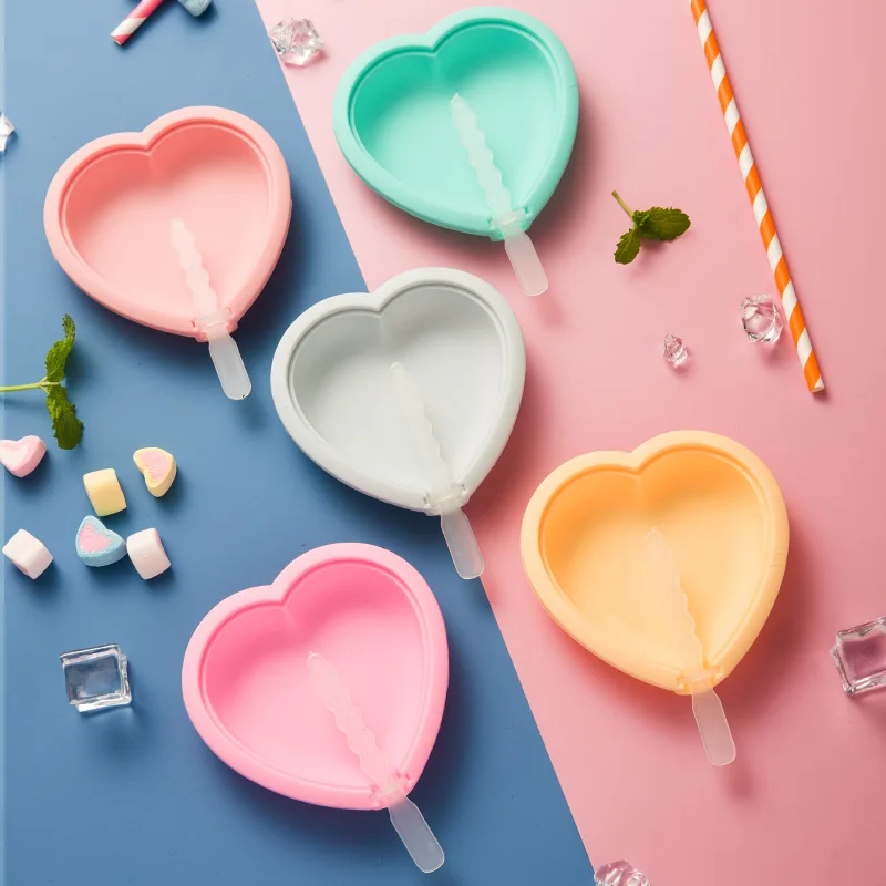 

1Pcs Love Heart-Shaped Ice Cream SiliconeMould With PP Cover Food Grade DIY Chocolate Baking Pudding Mold Kitchen Accessories