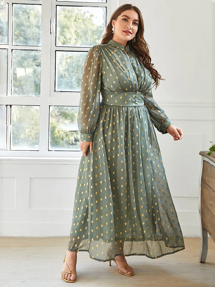 Рисунок 3 - Женское платье-макси с длинным рукавом