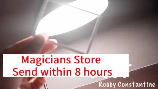 

2021 размытый Робби Константин-Волшебные трюки