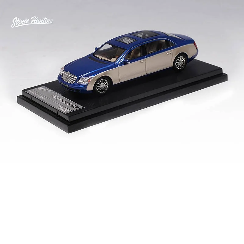 

Модель автомобиля из сплава для определения положения охотников 1:64 Benz Maybach 62