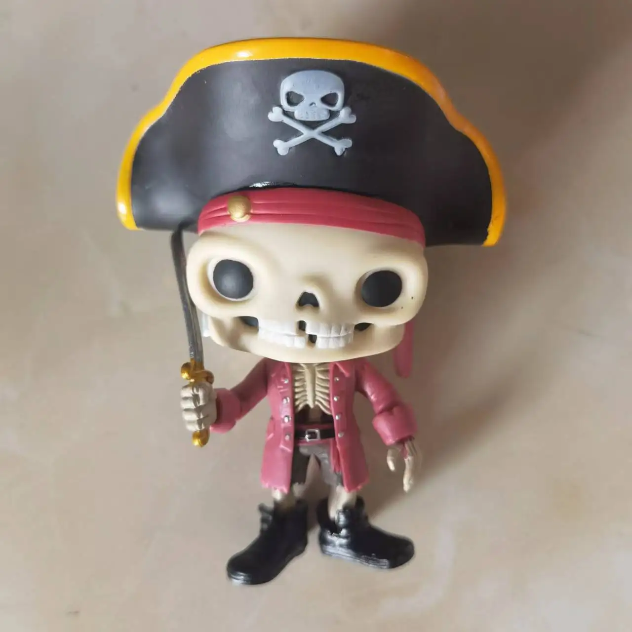 

Anime Jolly Roger Vinyl Model Figure 10cm