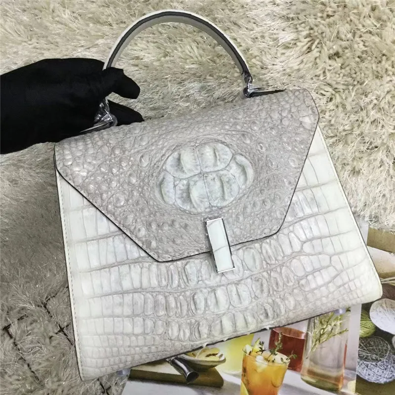 Женский кошелек из натуральной