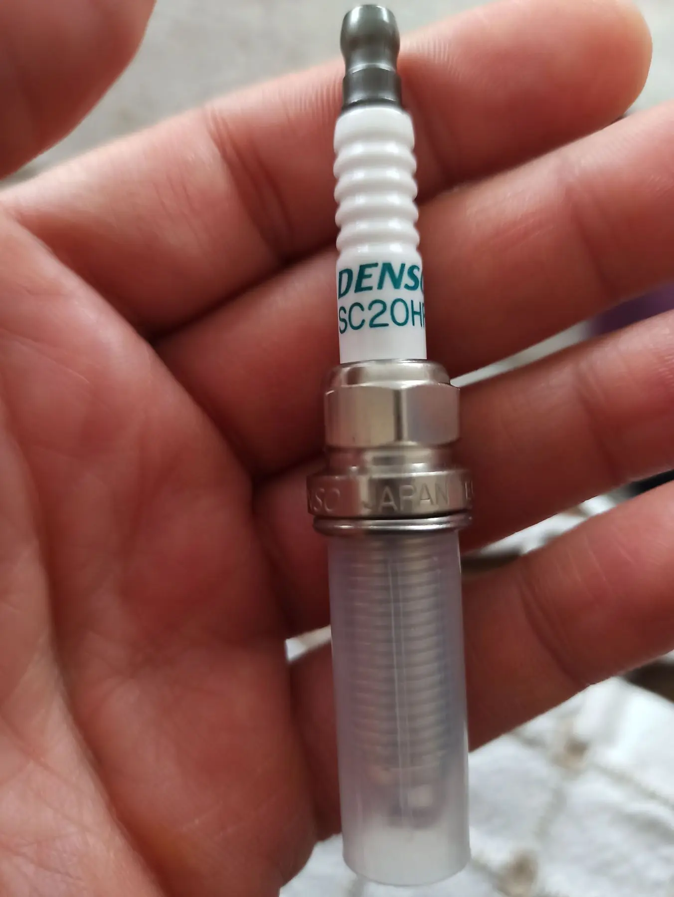 Corolla 06-18 - 1.6 иридиевая Свеча зажигания Sc20hr11 4 шт. подходит для системы