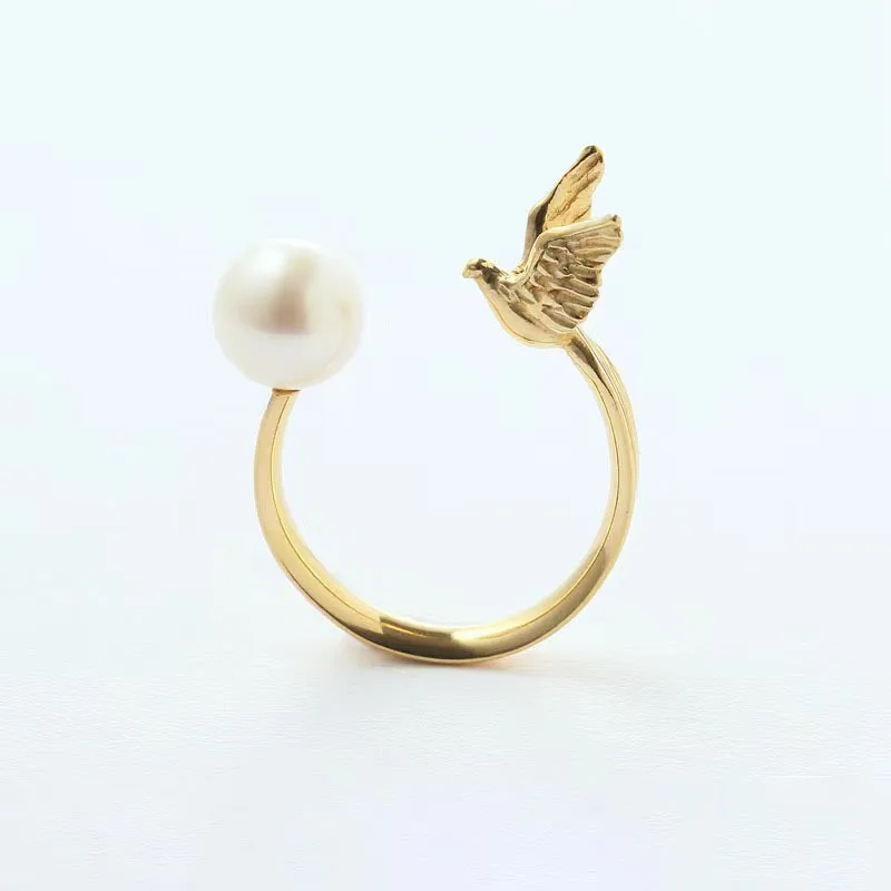 

Original Design Swinging Bird Pearl Ring for Women in Europe America Vintage Opening Adjustable Ring Personalized Simple Jewelry