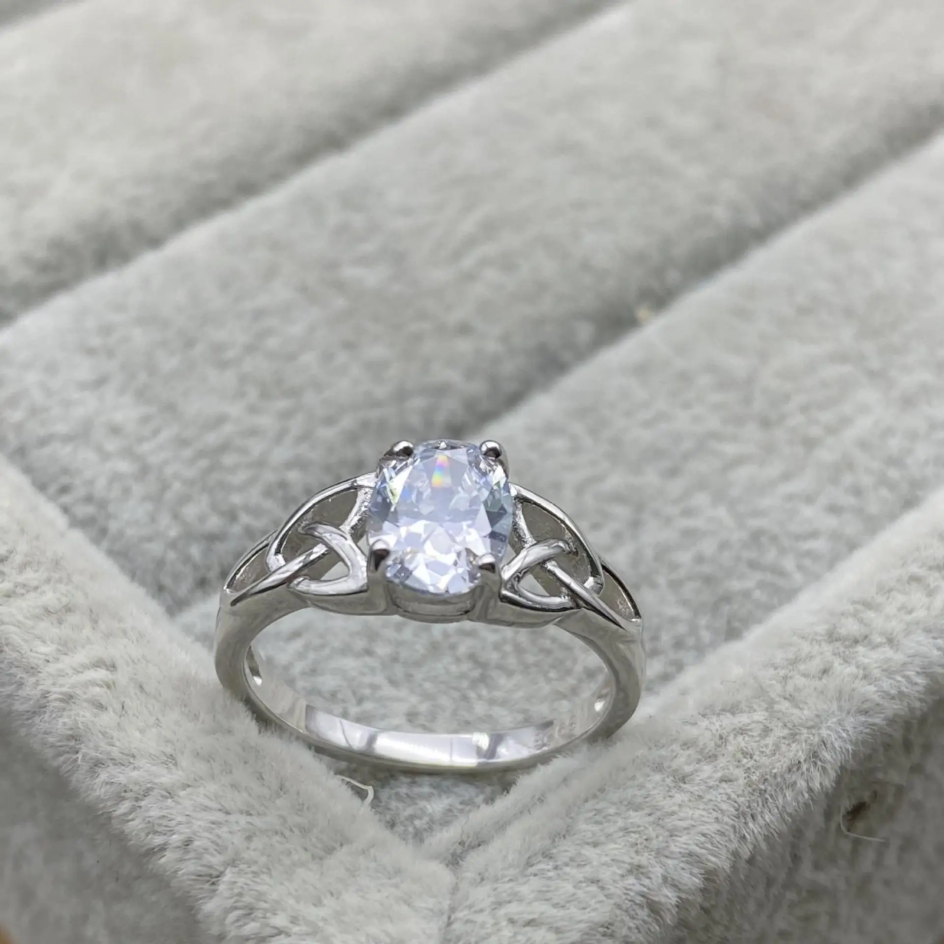 

Кольцо из стерлингового серебра S925, роскошное овальное кольцо, простое женское кольцо, элегантное индивидуальное обручальное кольцо