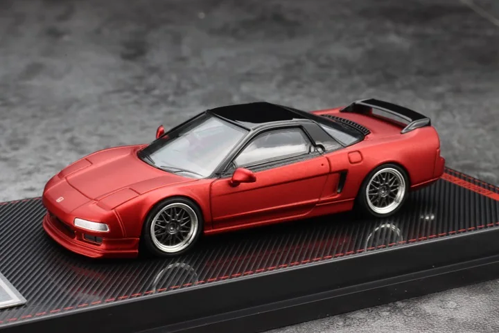 Коллекционная модель Honda NSX NA1 Cute Panda 1:64