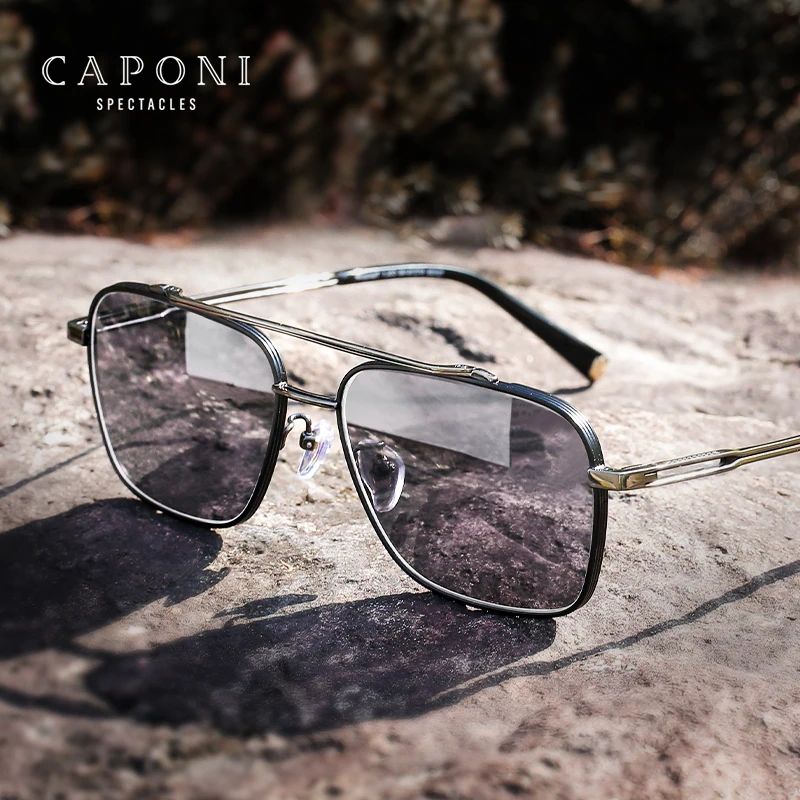 CAPONI-gafas de sol de titanio puro para hombre, lentes de sol polarizadas, fotocromáticas, cuadradas, UV400, BS21028