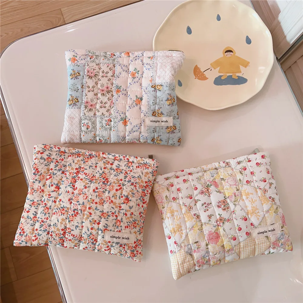 

Cute Floral Cotton Bag Purse Handbags Large Capacity Women's Cosmetic Bag Portable Make Up Case Female Travel Storage Bags