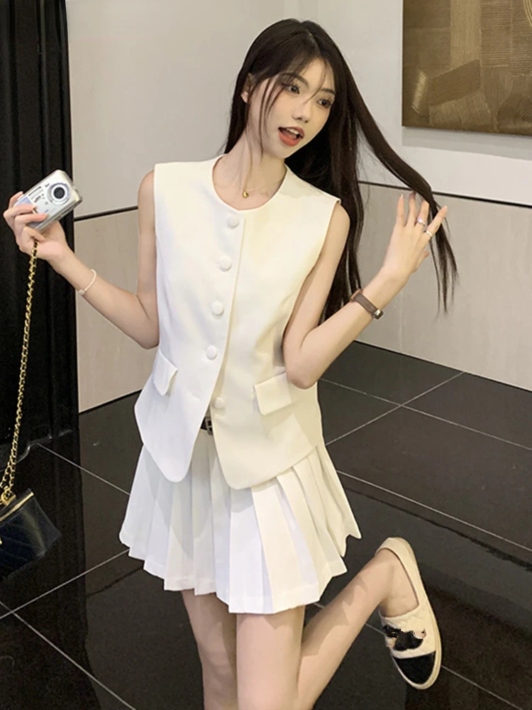 

Summer Korean Fashion Two Piece Set for Women O-neck Single-breasted Sleeveless Jacket Top + Pleated Mini Skirt Sets Outfits