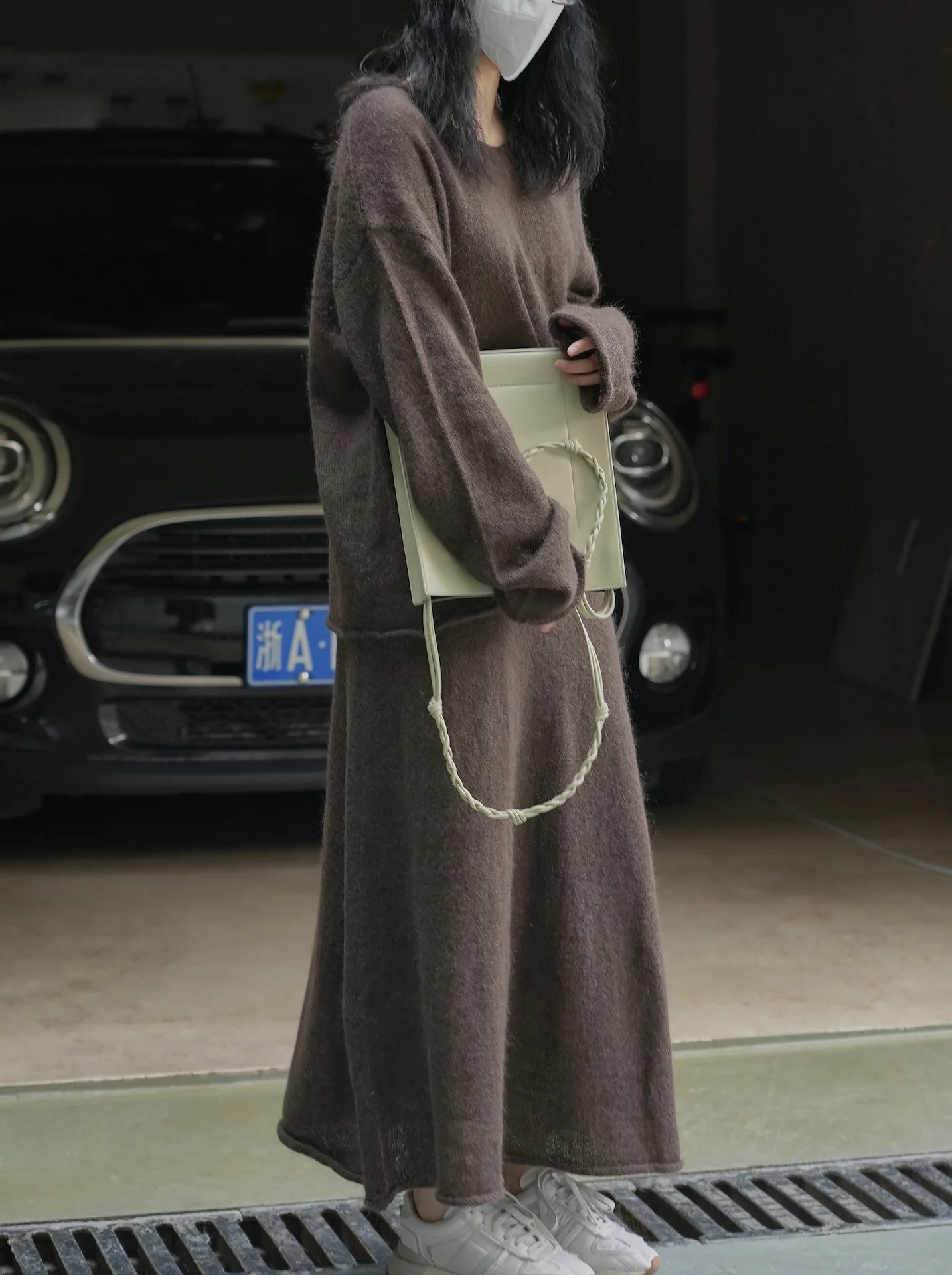 Женские костюмы-двойки стильные вязаные пуловеры из мохеровой шерсти с длинной