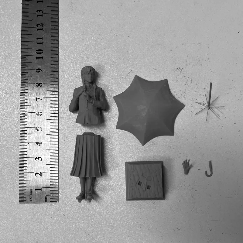 Модельная фигурка Adams