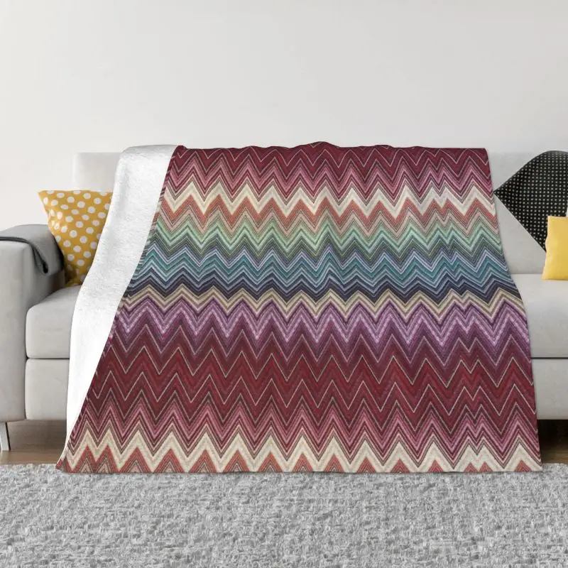 

Abstract Geometric Home Zig Zag Blankets Soft Flannel Autumn Boho Modern Camouflage Throw Blanket for Couch Outdoor Bedroom