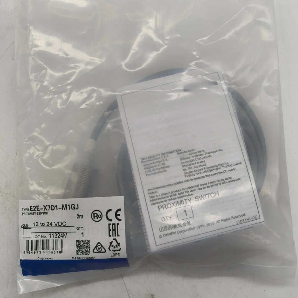 Фото E2E-X7D1-M1GJ 0.3M/2M 12VDC до 24VDC, установка с резьбой 7 мм, 55 мм * 29 мм * 29 мм №4