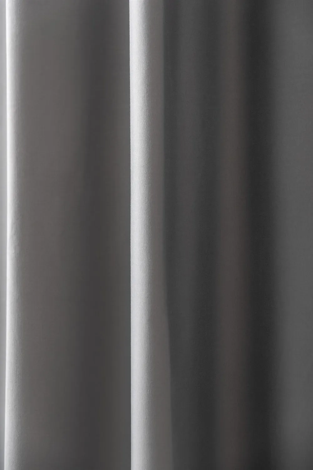 

Dark Gray Blackout 100 Blackout Drawstring Pile Sun Visor