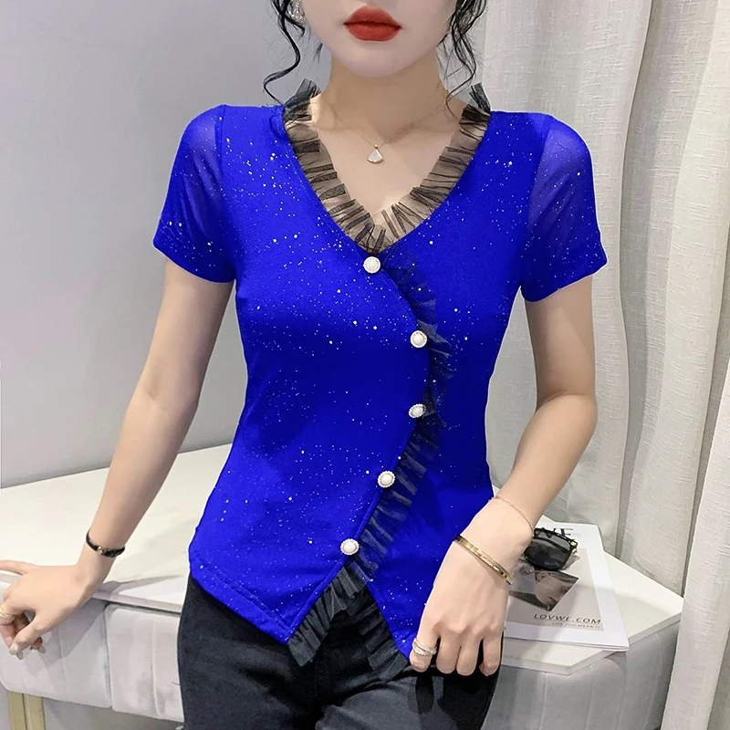 Женская футболка с коротким рукавом V-образным вырезом |