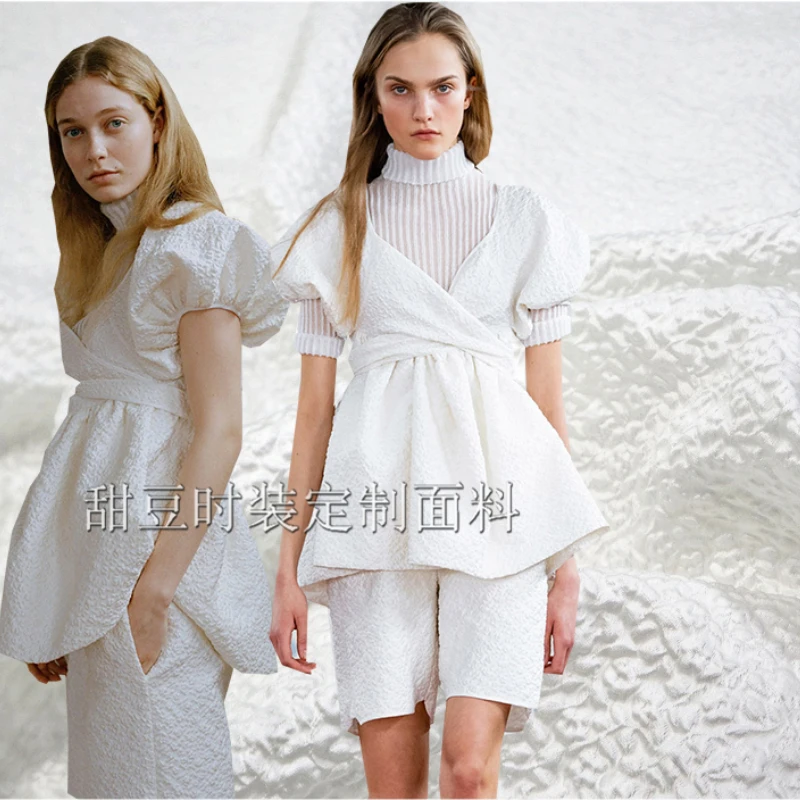 

Yarn Dyed Brocade Jacquard Fabric Spring Summer Thin Floral Dress Fashion European Brand Design Sewing Wholesale Cloth by Meter