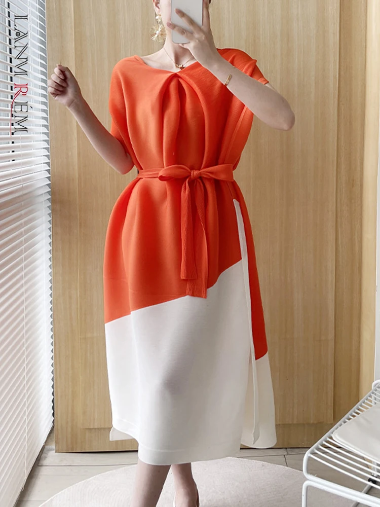 

Женское плиссированное платье LANMREM, контрастное лоскутное платье с круглым вырезом и поясом на завязках, платья с короткими рукавами, новинка 2023, 2AA1377