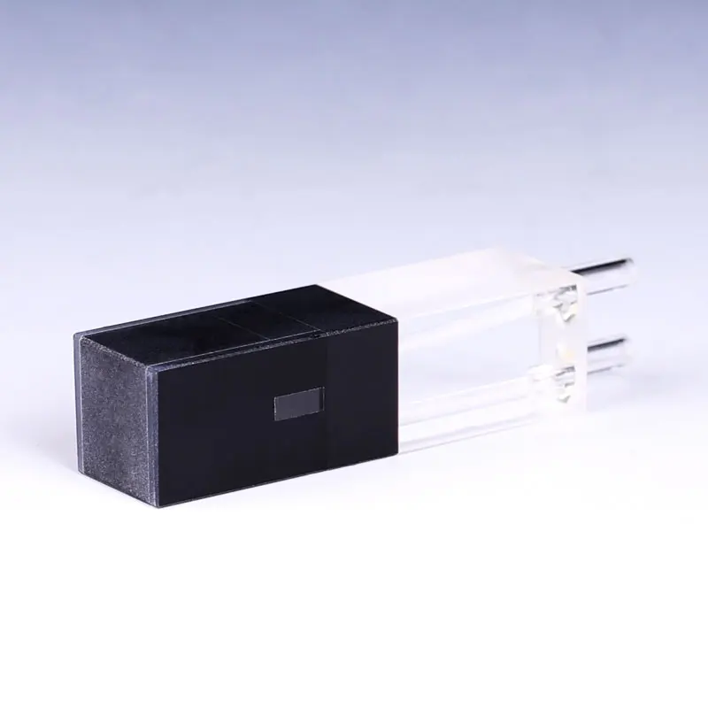 

Кварцевый поток Cuvette с двойной резьбой флуоресцентная высокопроницаемая потоковая ячейка 10 мм Micro UV Cuvette