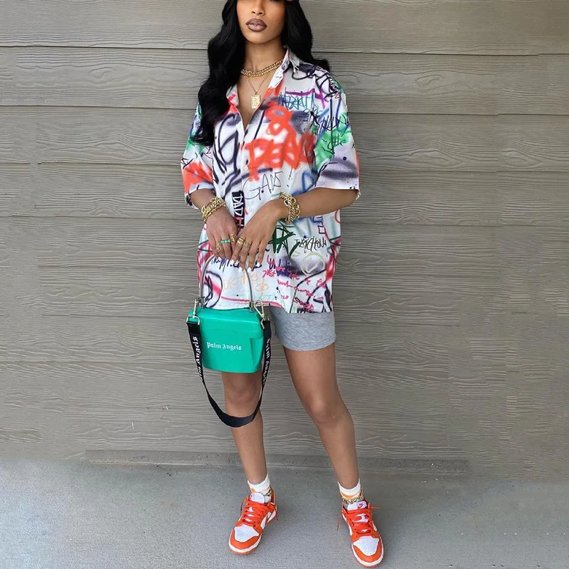 

Women Casual Retro Printed Short Sleeve Button Design Shirt Summer Ladies Top 2021 new