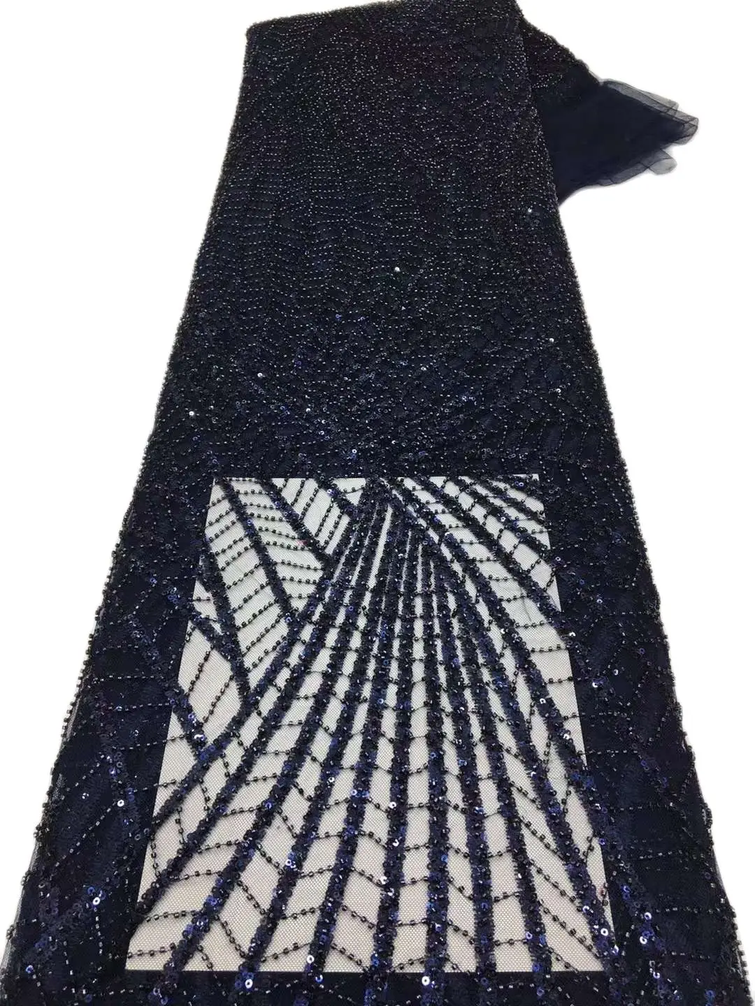 

Темно-синяя вышитая бисером ткань 14JRB-92709, французский тюль, сетчатый материал с вышивкой для модных показов или вечерних платьев