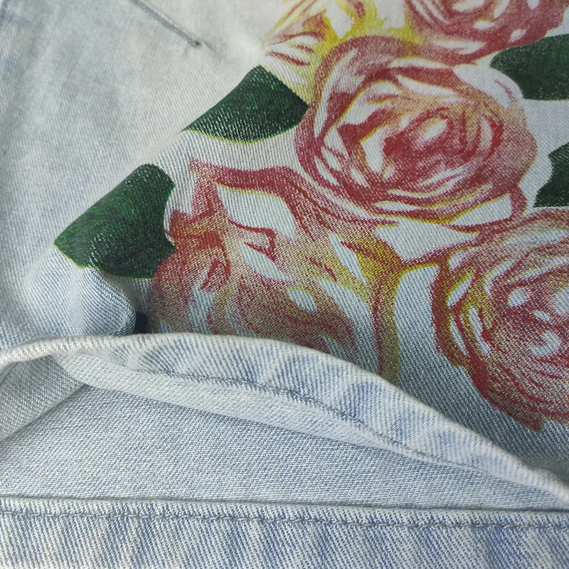 Джинсовые шорты с завышенной талией рваные джинсовые цветочным принтом