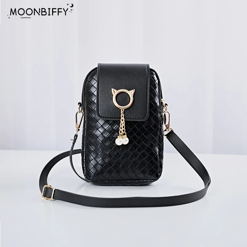 

2022 Fashion Crossbody Mobile Phone Shoulder Bag Women Pearl Tassel Cover-style Female Bag Shoulder Diagonal purses and handbags