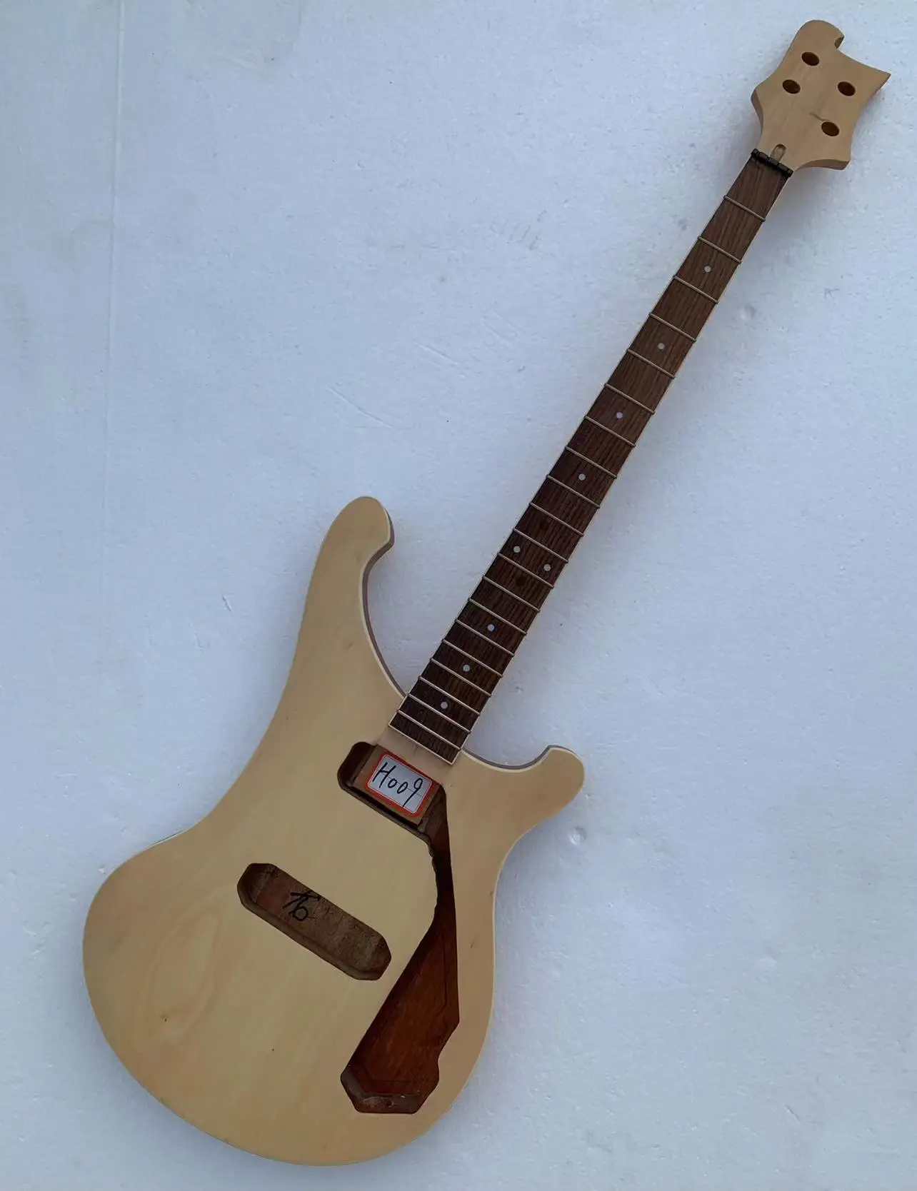 

DIY Custom Ricken 4 Strings Electric Bass Guitar Guitarra without Hardwares in Stock Discount Free Shipping H009