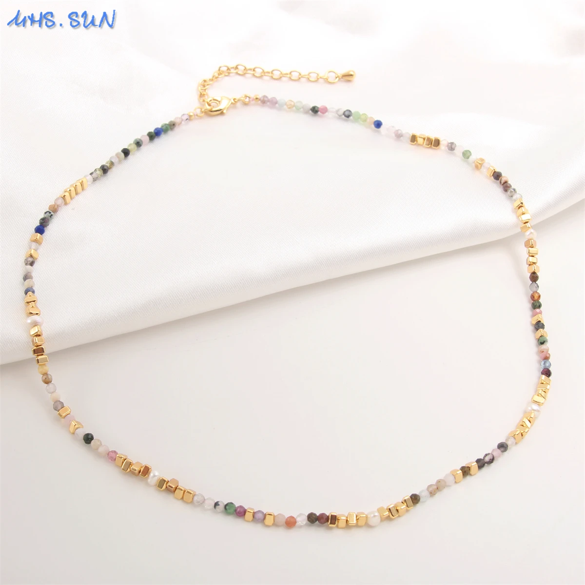 

MHS.SUN Hot Sale Colorful Beads Short Necklace Fashion Stackable Women Choker Necklaces Ladies Party Beach Accessories Jewelry