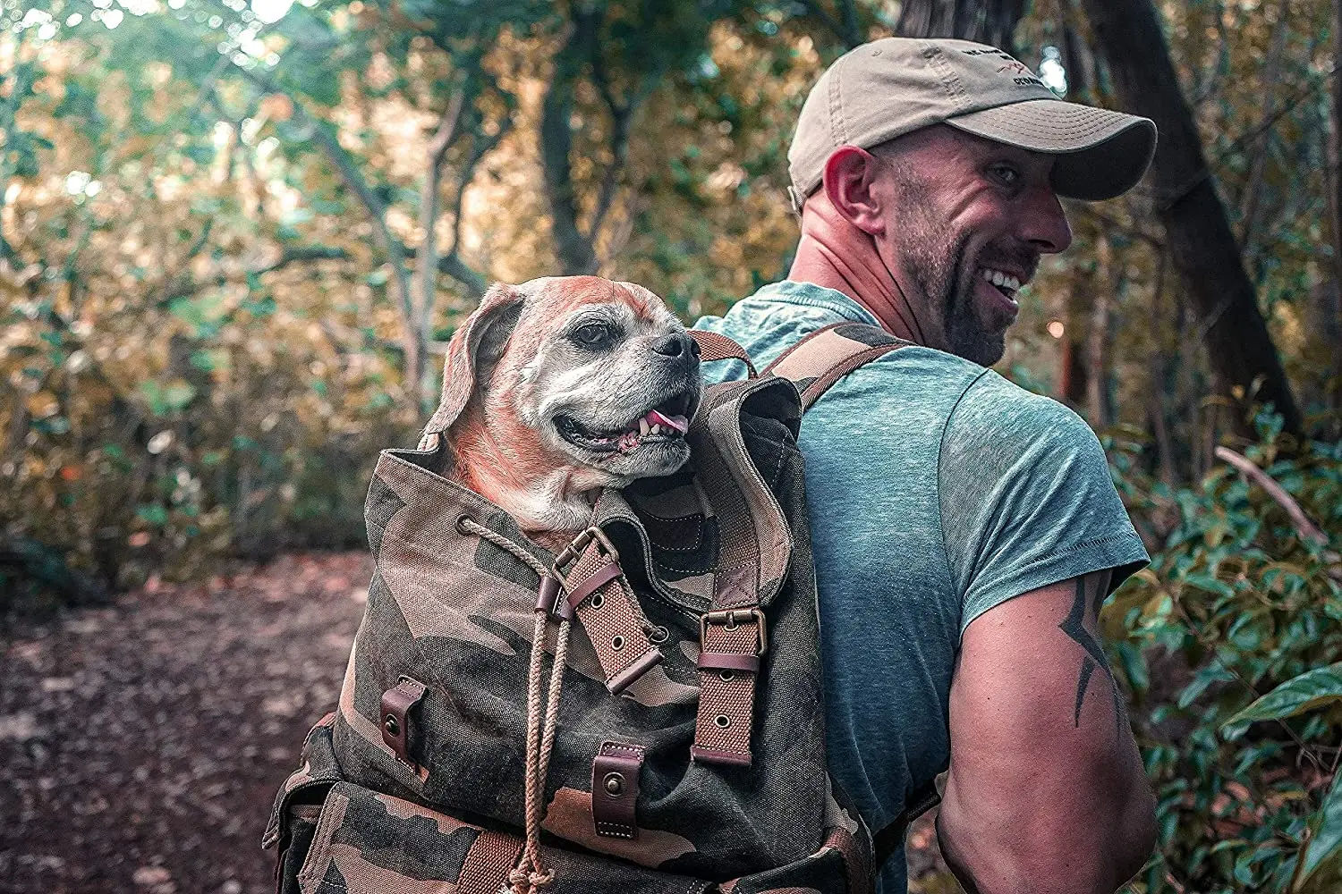 Mountaineering backpack, camera bag, multifunctional canvas outdoor travel waterproof leisure backpack SLR light photography bag