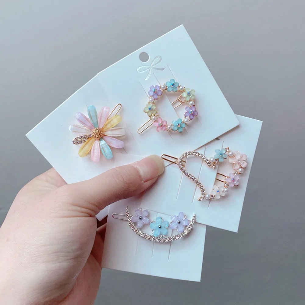 

Printed Bowknot Hair Clips Headwear Kids Hair Accessories Hair Claws Fashion Geometric Metal Love Heart Rhinestone Barrettes