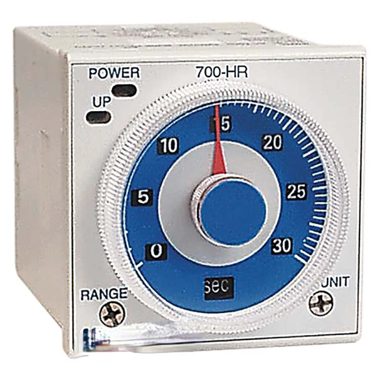 

700-HR52TA17 time relay rated current is 5A rated power supply voltage is 110VAC new and original 700-HR52TA17 7OO-HR52TA17