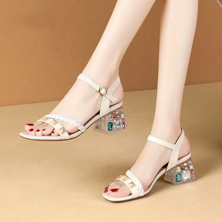 

Rhinestone Ladies Sandals Open Toe Crystal Chunky Heel Buckle Patent Leather Back Space Fairy Style Summer 2022 High Heels